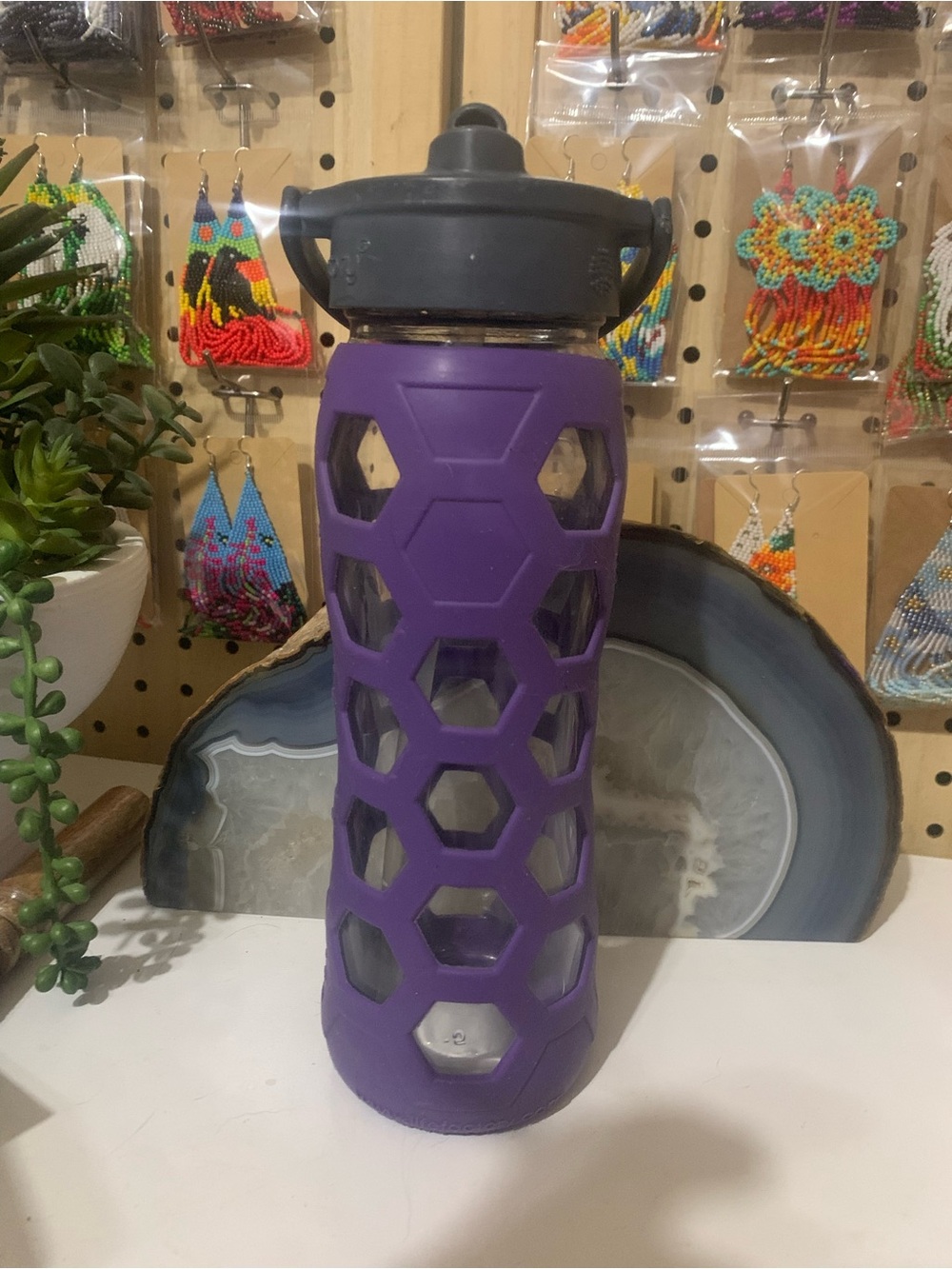 Silicone Honeycomb Glass Water Bottle – Purple with Black Lid